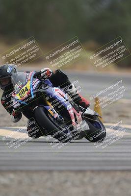 media/Sep-21-2025-Race Pace (Sun) [[98bf33ef95]]/Non Verified/4-Turn 3 (910am)/